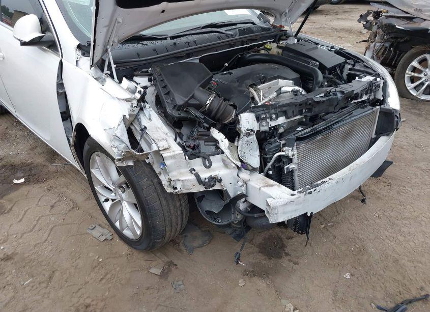 Photo 6 of 2016 Buick Regal TURBO (VIN 2G4GK5EX8G9120989)