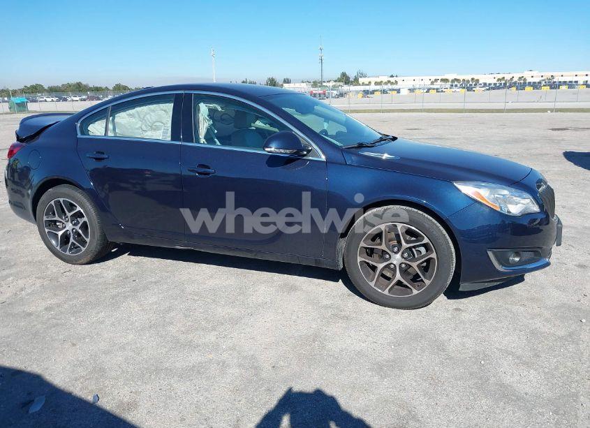 2017 Buick Regal TURBO SPORT TOURING (VIN 2G4GL5EX0H9132942) main photo