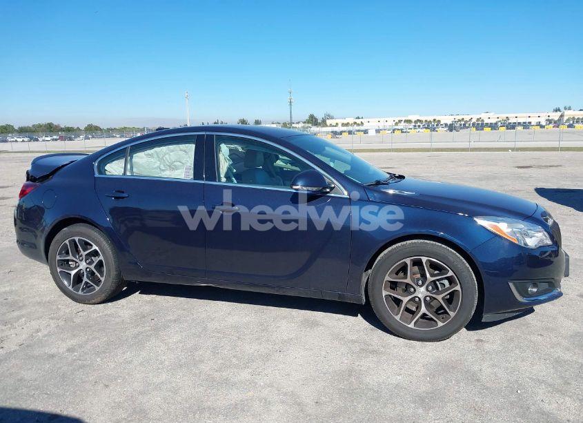 Photo 13 of 2017 Buick Regal TURBO SPORT TOURING (VIN 2G4GL5EX0H9132942)