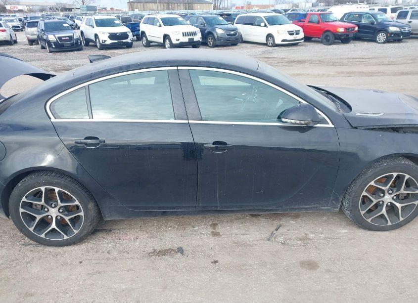 Photo 17 of 2017 Buick Regal TURBO SPORT TOURING (VIN 2G4GL5EX1H9103126)