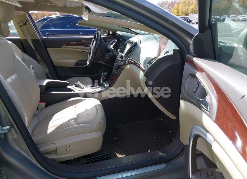 Photo 5 of 2017 Buick Regal TURBO SPORT TOURING (VIN 2G4GL5EX1H9144968)