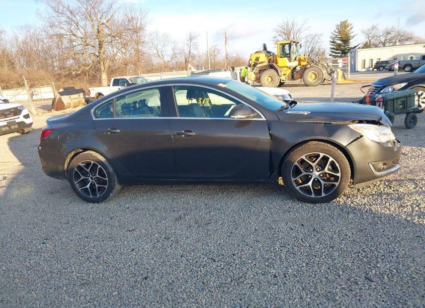 Photo 13 of 2017 Buick Regal TURBO SPORT TOURING (VIN 2G4GL5EX5H9174376)