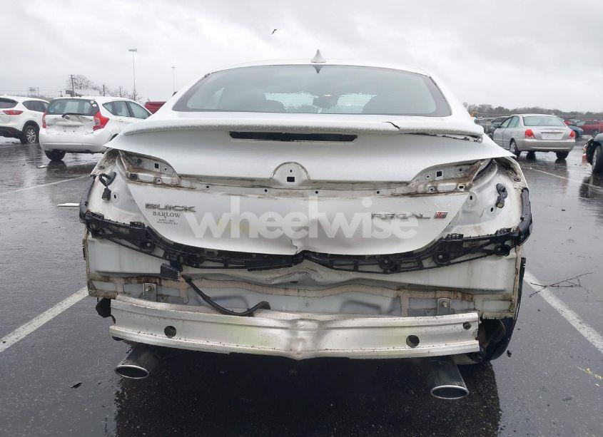 Photo 6 of 2017 Buick Regal TURBO SPORT TOURING (VIN 2G4GL5EX7H9176176)