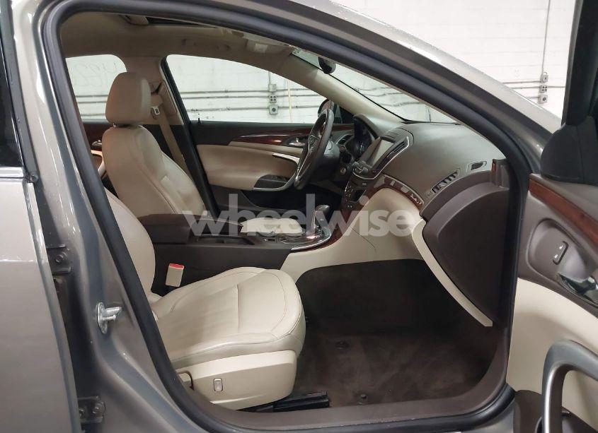 Photo 5 of 2017 Buick Regal TURBO SPORT TOURING (VIN 2G4GL5EX9H9190676)