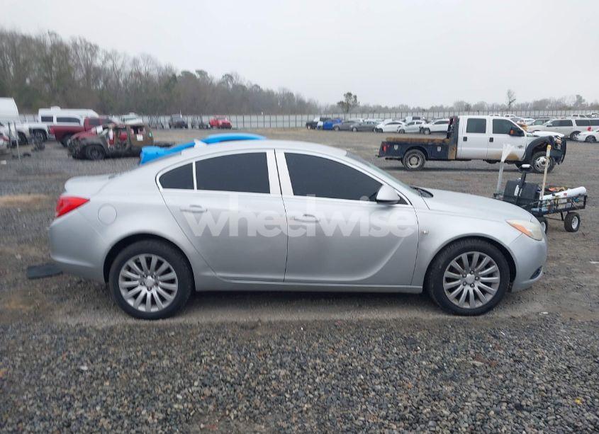 Photo 13 of 2011 Buick Regal CXL OSHAWA (VIN 2G4GN5EC9B9175741)