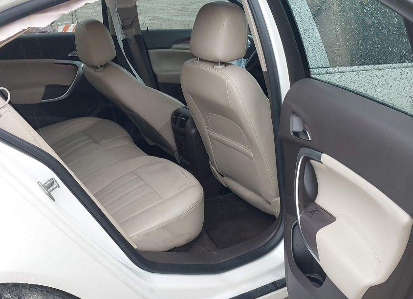 Photo 8 of 2014 Buick Regal TURBO/E-ASSIST PREMIUM I (VIN 2G4GN5EX7E9168567)