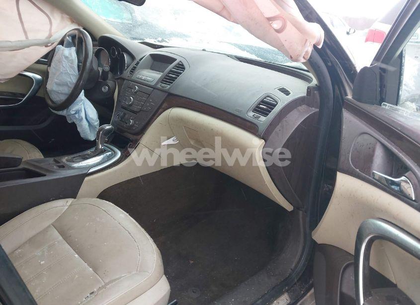 Photo 5 of 2011 Buick Regal CXL OSHAWA (VIN 2G4GP5EC5B9185208)