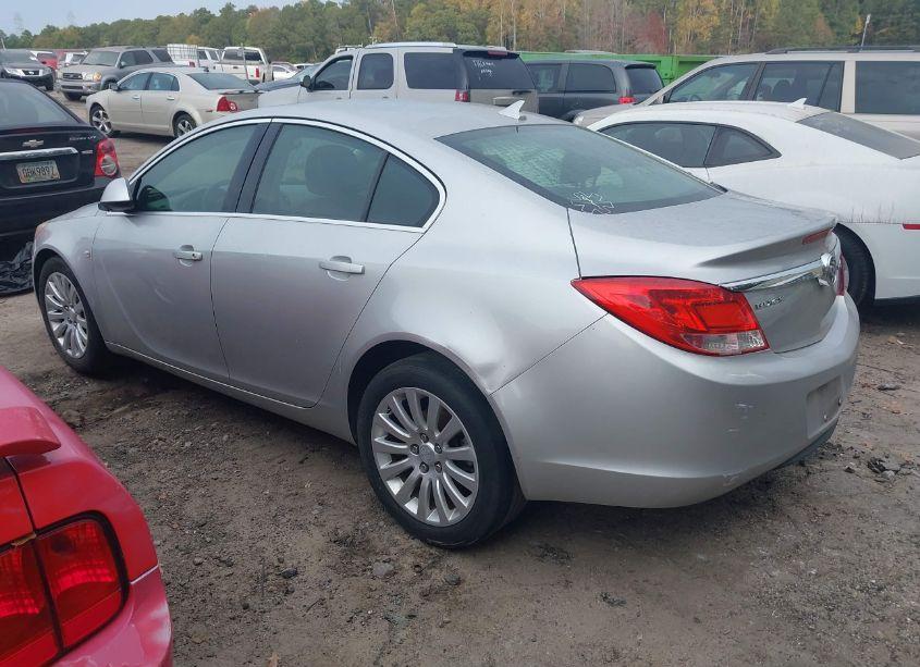Photo 3 of 2011 Buick Regal CXL OSHAWA (VIN 2G4GP5EC8B9181475)