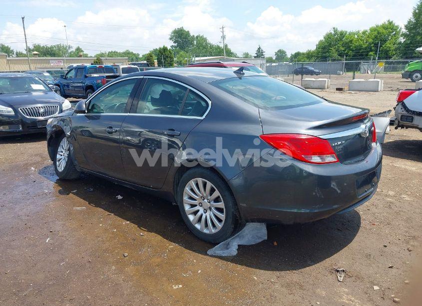 Photo 3 of 2011 Buick Regal CXL OSHAWA (VIN 2G4GP5EC9B9173286)