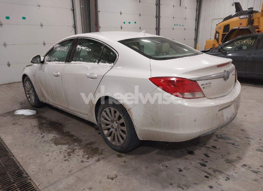 Photo 3 of 2011 Buick Regal CXL OSHAWA (VIN 2G4GR5EC0B9182579)