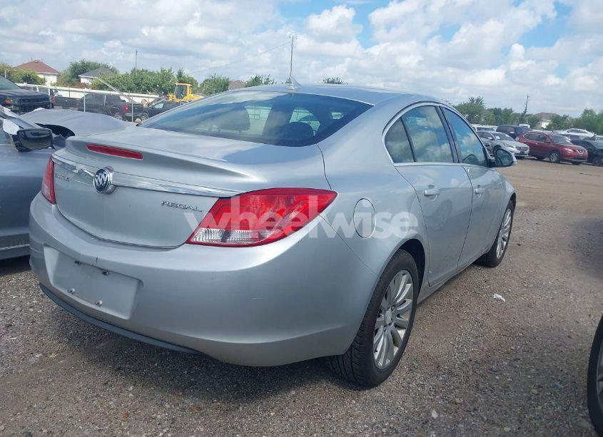 Photo 4 of 2012 Buick Regal (VIN 2G4GR5EK1C9122061)