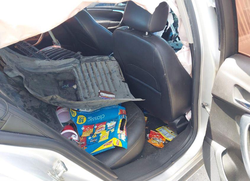 Photo 8 of 2012 Buick Regal (VIN 2G4GR5EK3C9153943)