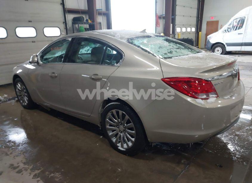 Photo 3 of 2012 Buick Regal (VIN 2G4GR5EK6C9127031)