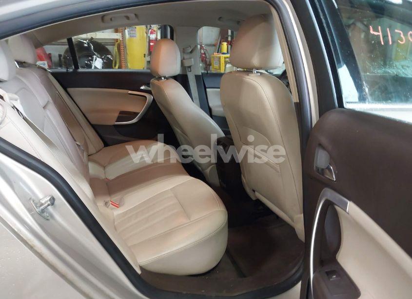 Photo 8 of 2012 Buick Regal (VIN 2G4GR5EK6C9127031)