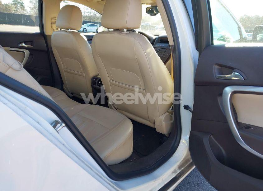 Photo 8 of 2012 Buick Regal (VIN 2G4GR5EK9C9122115)