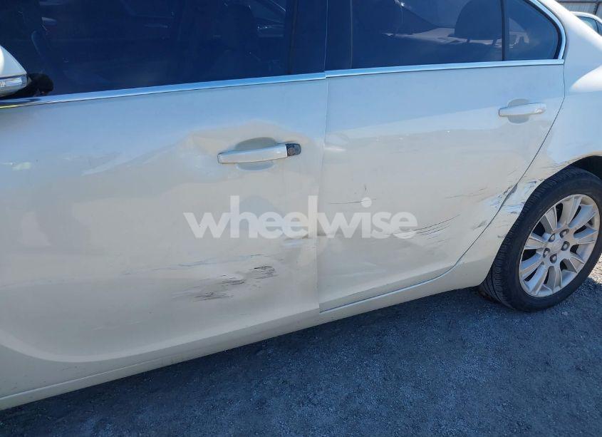 Photo 17 of 2012 Buick Regal (VIN 2G4GR5ER0C9213853)