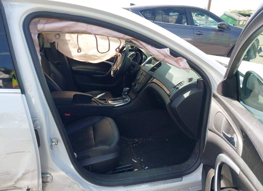 Photo 5 of 2012 Buick Regal (VIN 2G4GR5ER3C9149243)