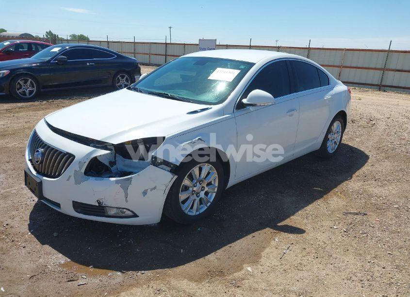 Photo 2 of 2012 Buick Regal (VIN 2G4GR5ER6C9214151)