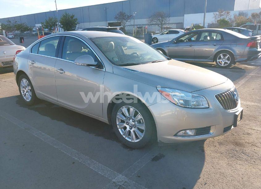 2013 Buick Regal (VIN 2G4GR5ER6D9236068) main photo