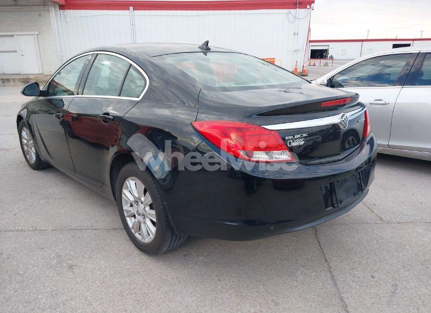 Photo 3 of 2012 Buick Regal (VIN 2G4GR5ER7C9208178)