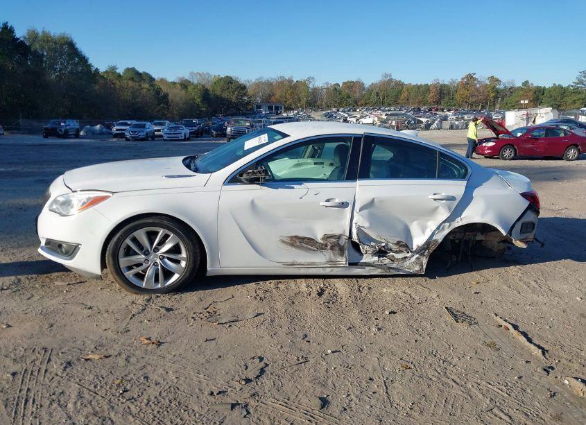 Photo 15 of 2016 Buick Regal TURBO PREMIUM I (VIN 2G4GR5EX8G9162042)