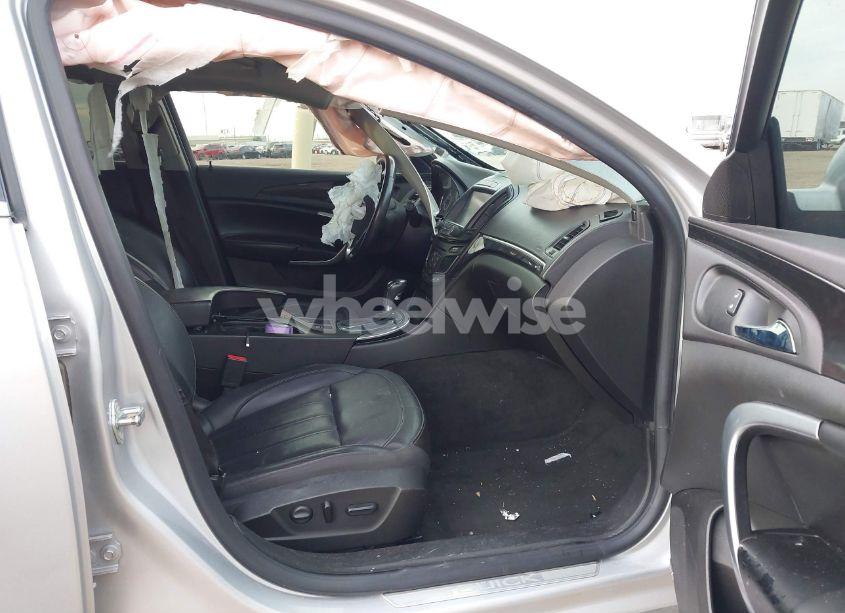 Photo 5 of 2017 Buick Regal TURBO PREMIUM II (VIN 2G4GR5GX6H9102498)