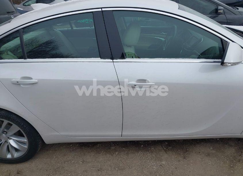 Photo 14 of 2017 Buick Regal TURBO PREMIUM II (VIN 2G4GR5GX6H9116952)