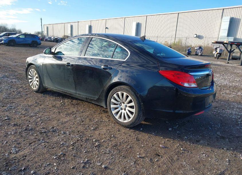 Photo 3 of 2011 Buick Regal CXL OSHAWA (VIN 2G4GS5EC5B9183425)