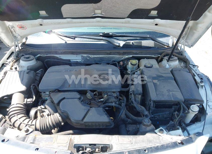 Photo 10 of 2011 Buick Regal CXL OSHAWA (VIN 2G4GS5EC6B9178878)