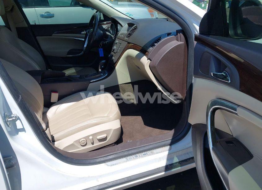 Photo 5 of 2011 Buick Regal CXL OSHAWA (VIN 2G4GS5EC6B9178878)