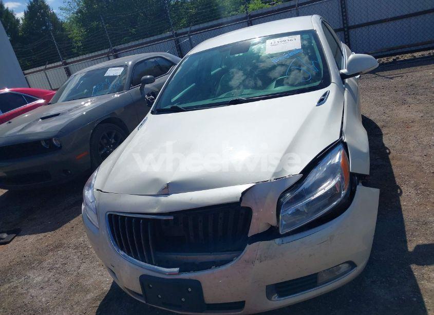 Photo 12 of 2012 Buick Regal PREMIUM 1 (VIN 2G4GS5EK8C9148659)