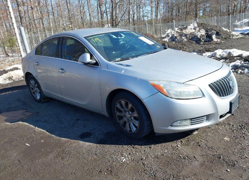 2013 Buick Regal PREMIUM 1 (VIN 2G4GS5ER3D9230443) main photo