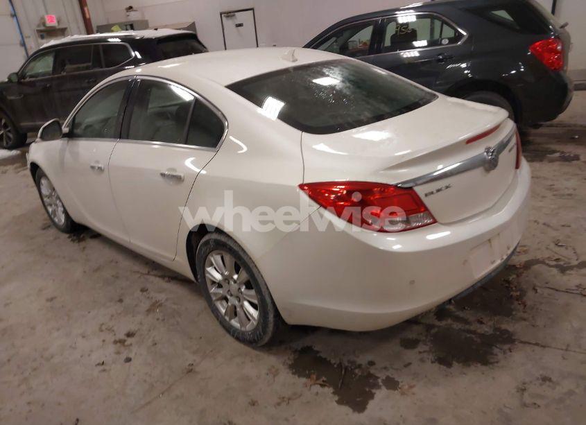 Photo 3 of 2012 Buick Regal PREMIUM 1 (VIN 2G4GS5ER5C9136479)