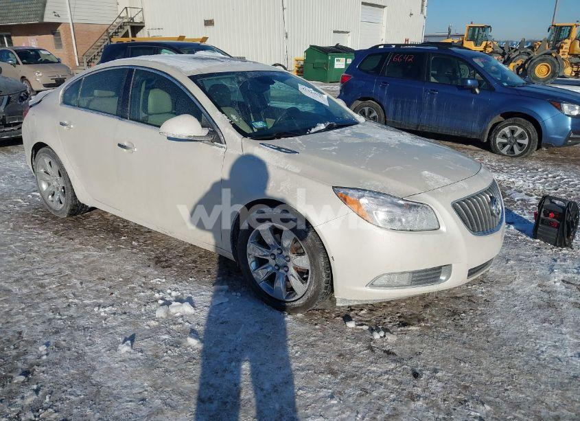 2013 Buick Regal TURBO - PREMIUM 1 (VIN 2G4GS5EV0D9186821) main photo
