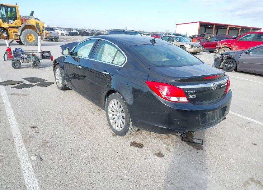Photo 3 of 2013 Buick Regal TURBO - PREMIUM 1 (VIN 2G4GS5EV0D9248220)