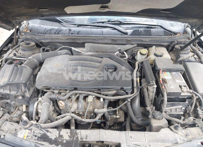 Photo 10 of 2013 Buick Regal TURBO - PREMIUM 1 (VIN 2G4GS5EV0D9250078)