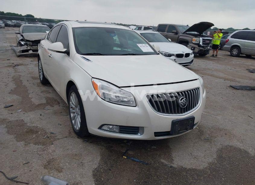 2013 Buick Regal TURBO - PREMIUM 1 (VIN 2G4GS5EV2D9220208) main photo