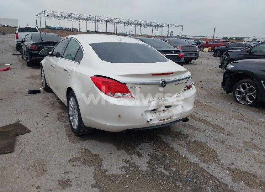 Photo 3 of 2013 Buick Regal TURBO - PREMIUM 1 (VIN 2G4GS5EV2D9220208)