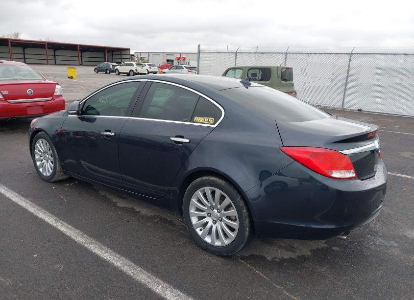 Photo 3 of 2013 Buick Regal TURBO - PREMIUM 1 (VIN 2G4GS5EV3D9215373)
