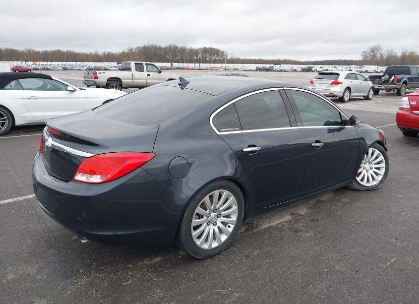 Photo 4 of 2013 Buick Regal TURBO - PREMIUM 1 (VIN 2G4GS5EV3D9215373)