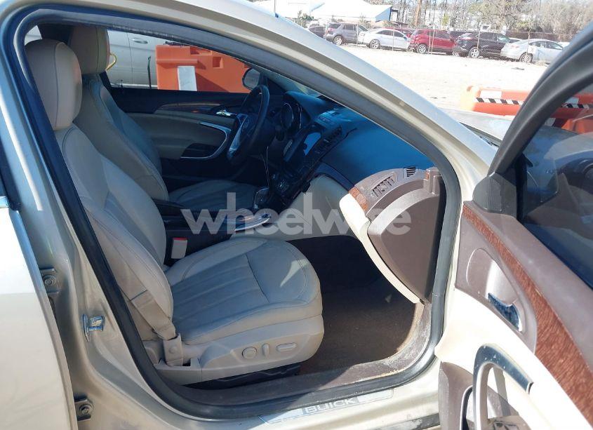 Photo 5 of 2013 Buick Regal TURBO - PREMIUM 1 (VIN 2G4GS5EV3D9226230)