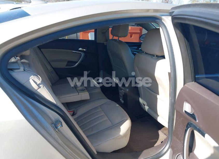 Photo 8 of 2013 Buick Regal TURBO - PREMIUM 1 (VIN 2G4GS5EV3D9226230)