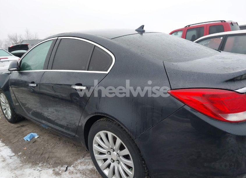 Photo 14 of 2013 Buick Regal TURBO - PREMIUM 1 (VIN 2G4GS5EV4D9242758)