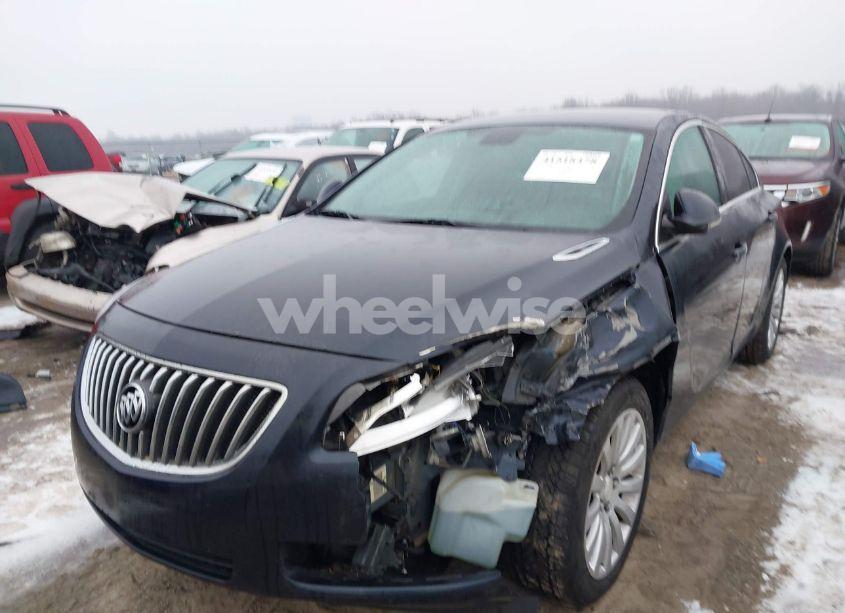 Photo 2 of 2013 Buick Regal TURBO - PREMIUM 1 (VIN 2G4GS5EV4D9242758)