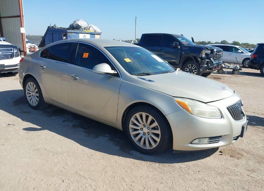 2013 Buick Regal TURBO - PREMIUM 1 (VIN 2G4GS5EV7D9130813) main photo