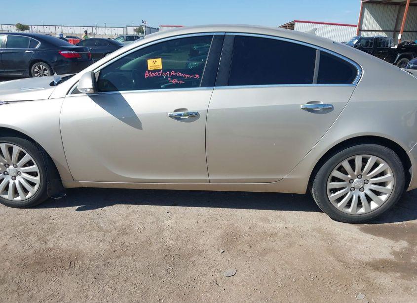 Photo 13 of 2013 Buick Regal TURBO - PREMIUM 1 (VIN 2G4GS5EV7D9130813)