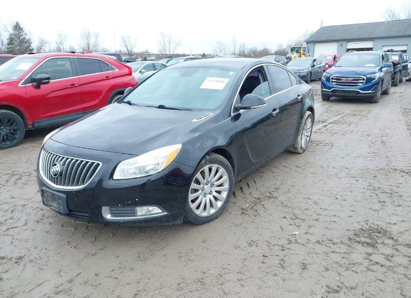 Photo 2 of 2013 Buick Regal TURBO - PREMIUM 1 (VIN 2G4GS5EV9D9224983)