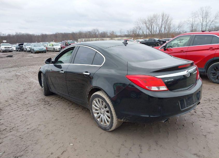 Photo 3 of 2013 Buick Regal TURBO - PREMIUM 1 (VIN 2G4GS5EV9D9224983)
