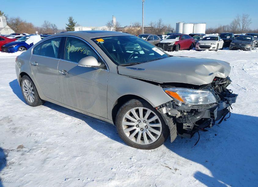 2013 Buick Regal TURBO - PREMIUM 1 (VIN 2G4GS5EVXD9234566) main photo