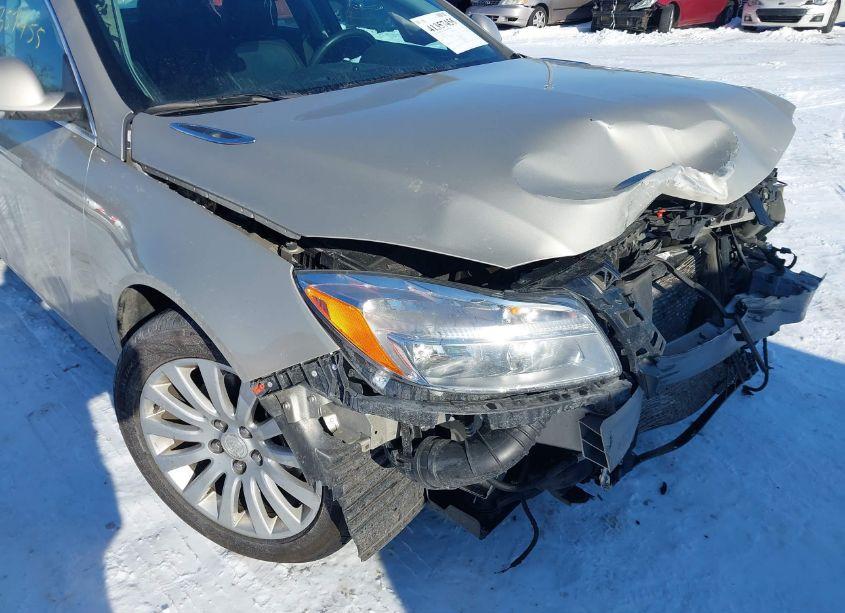 Photo 13 of 2013 Buick Regal TURBO - PREMIUM 1 (VIN 2G4GS5EVXD9234566)